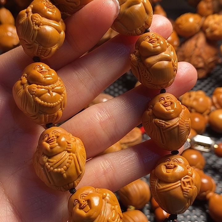 吊坠橄榄核贵派弥勒