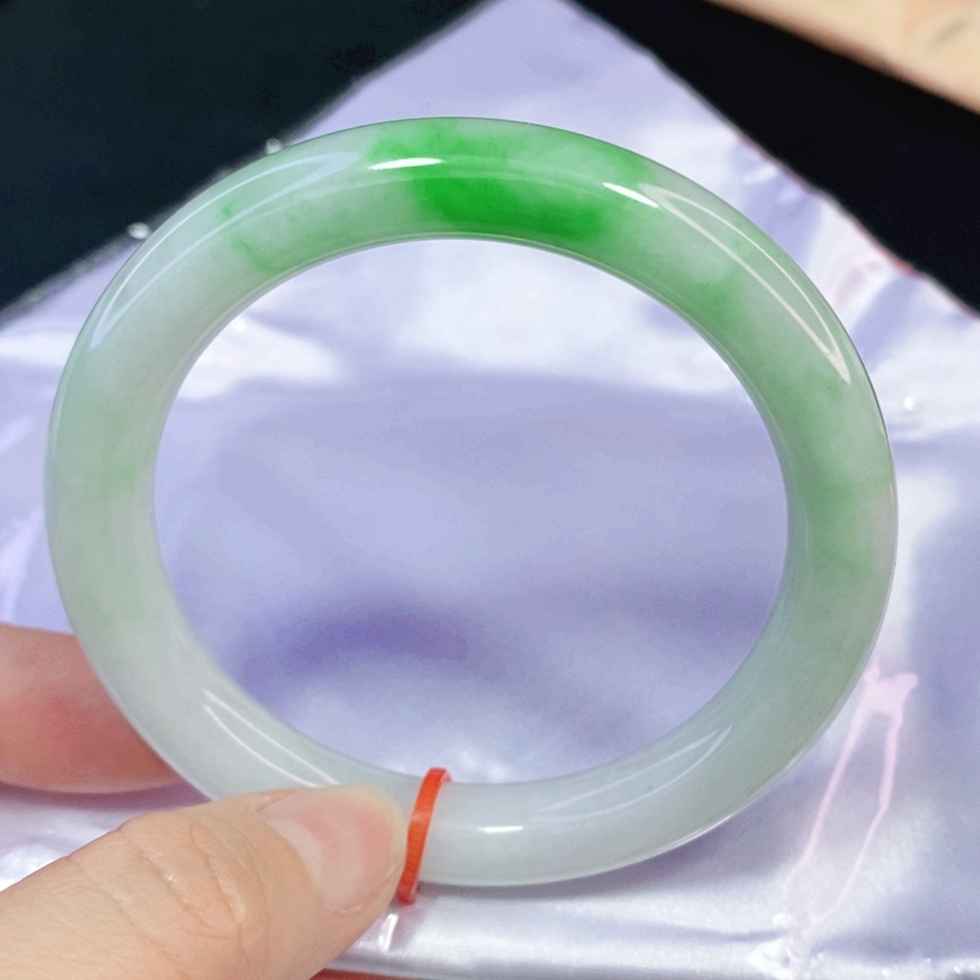 未镶嵌手镯翡翠56.5圆镯