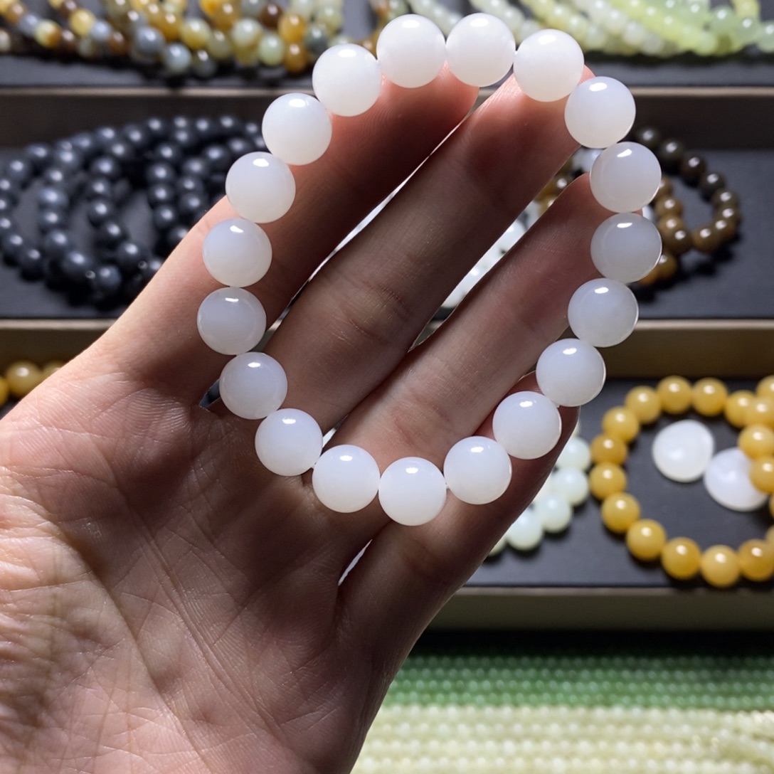 和田玉未镶嵌手链