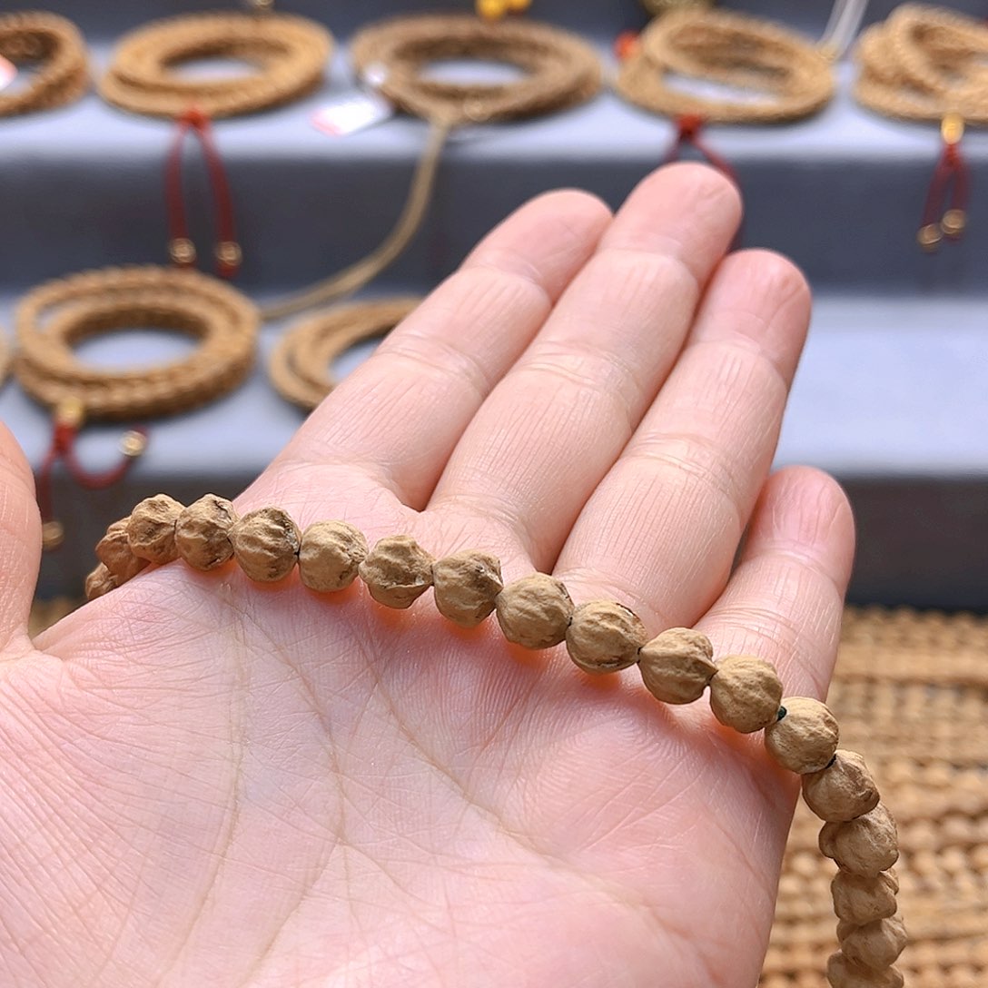 柏香籽/百香籽吊坠B****u