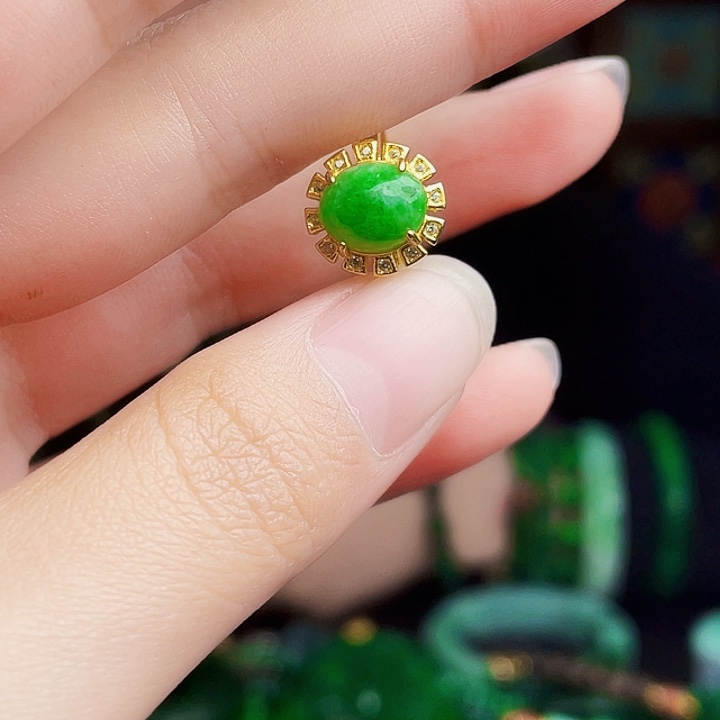 翡翠银S925镶嵌颈饰多样性