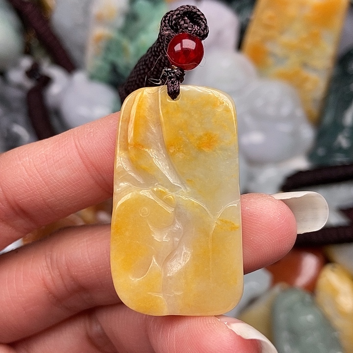 颈饰未镶嵌翡翠翡翠