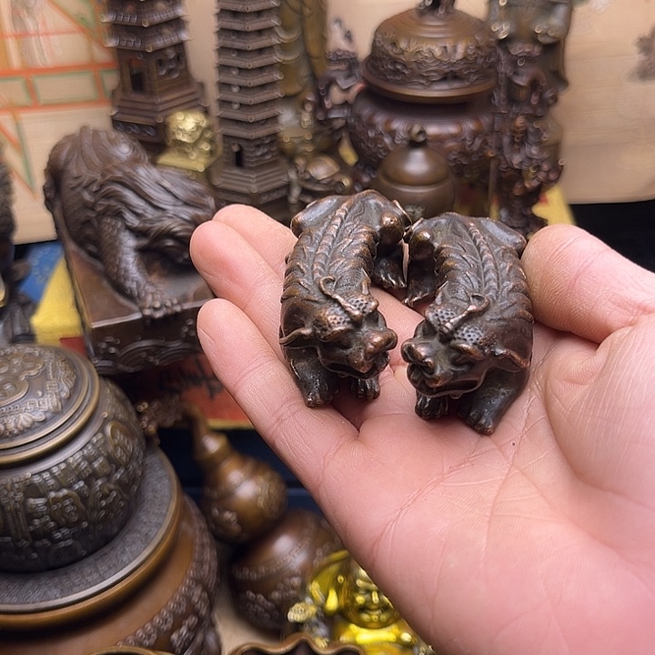 精美铜器点击下单