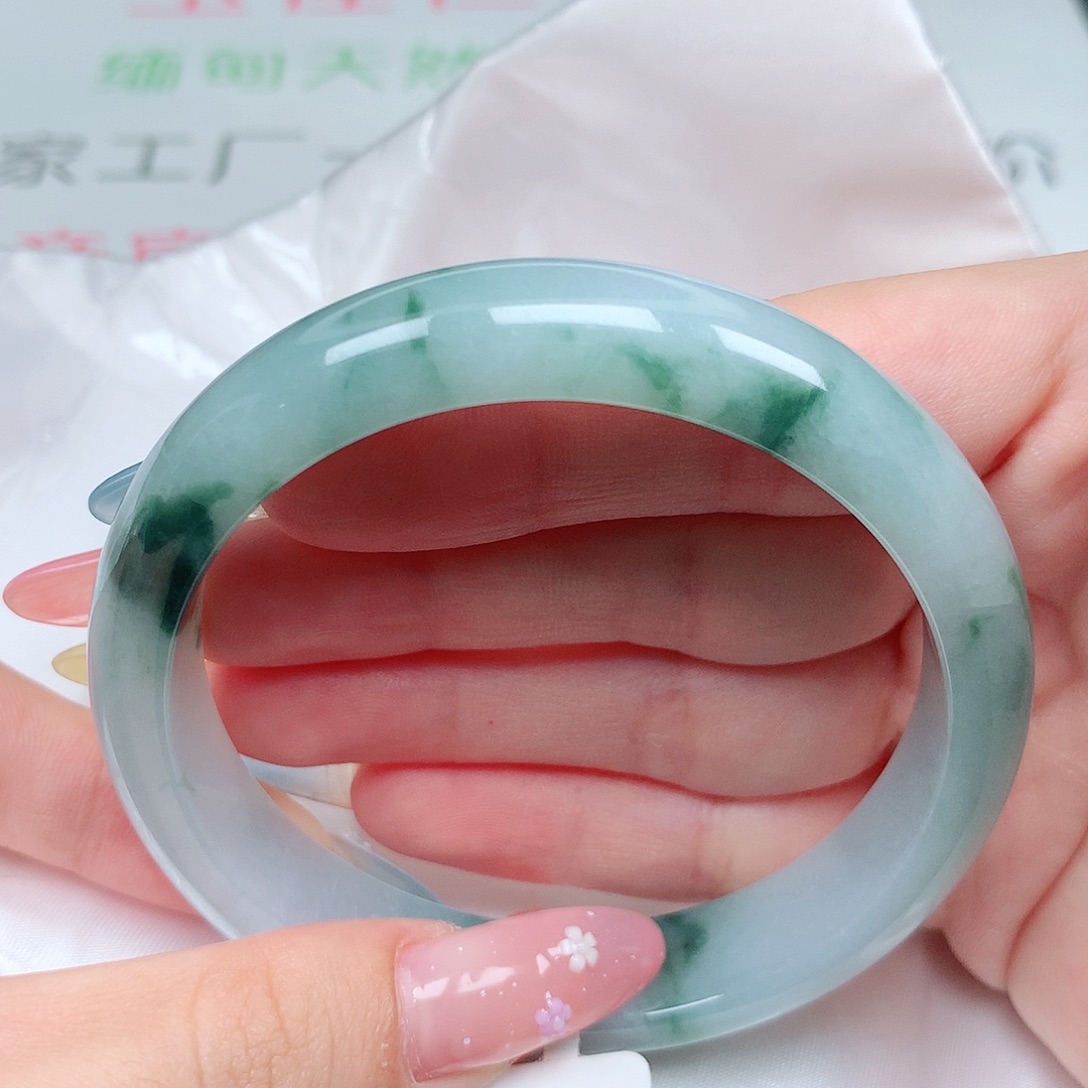 翡翠未镶嵌手镯59 59 59