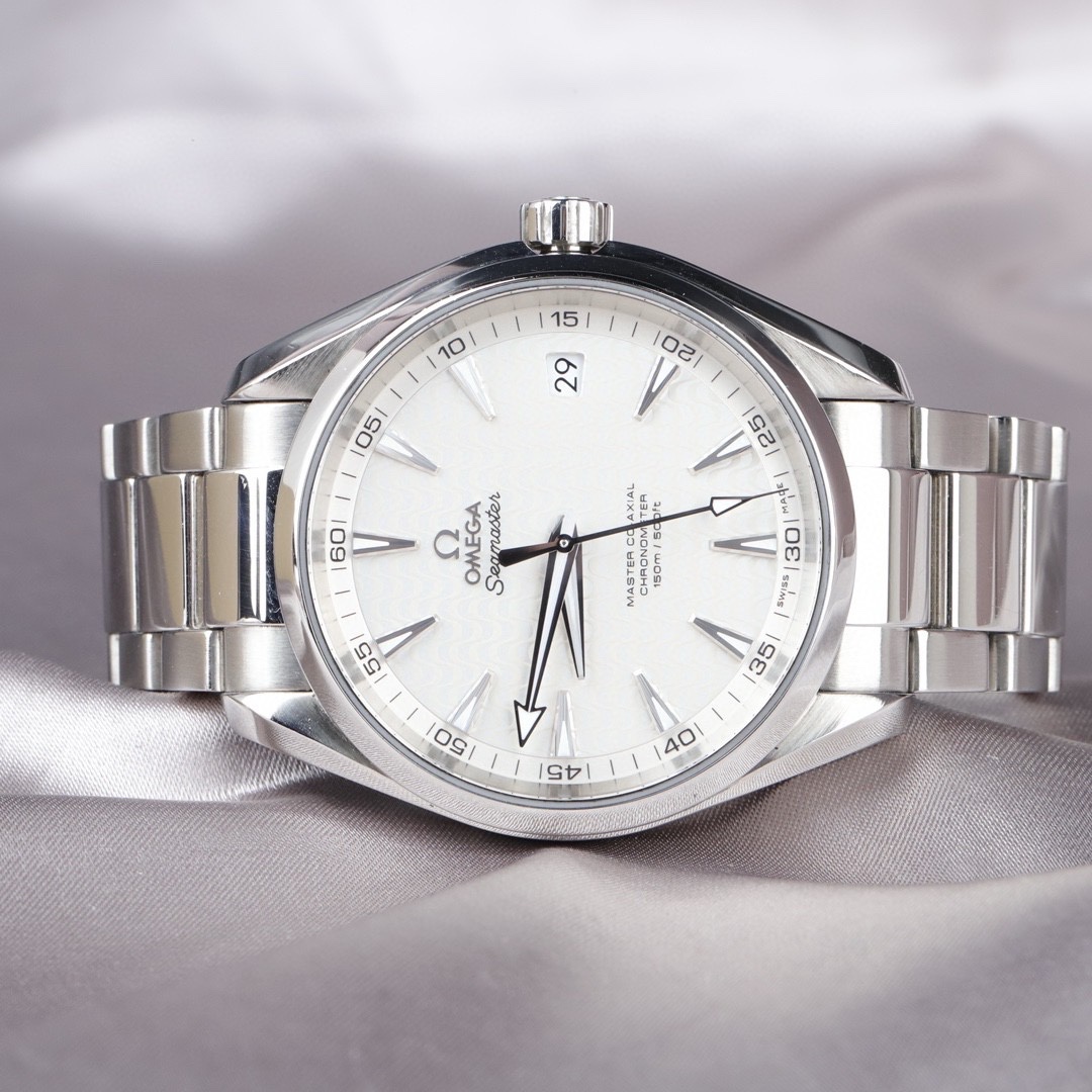 99新 Omega/欧米茄 海马150/231.10.42.21.02.006/表径41.5mm