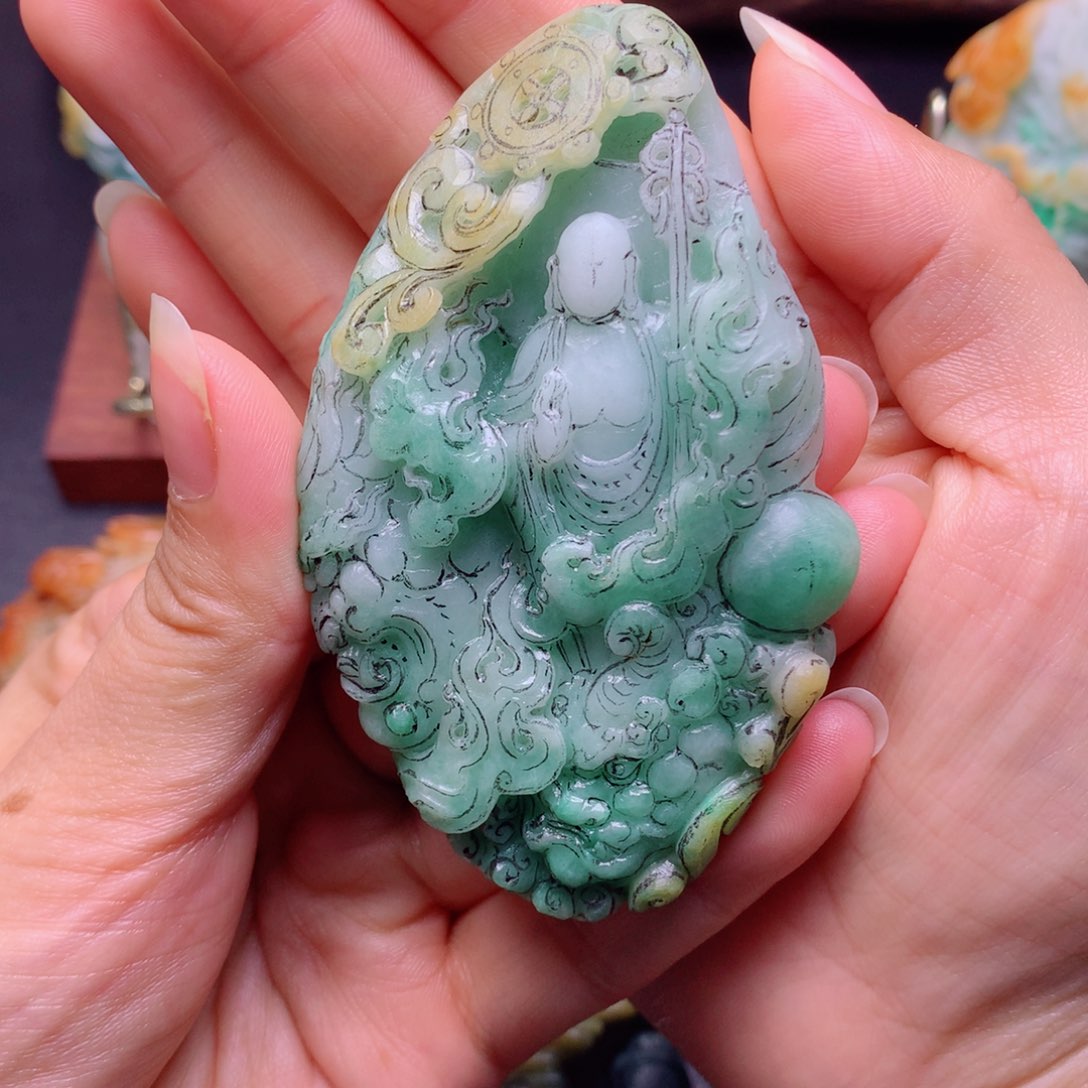 飞***哥定制翡翠未镶嵌翡翠