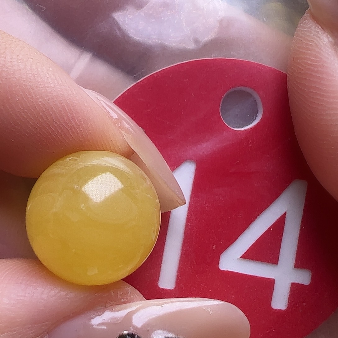 蜜蜡未镶嵌珠宝奇石微瑕12.7mm鸡油黄圆珠