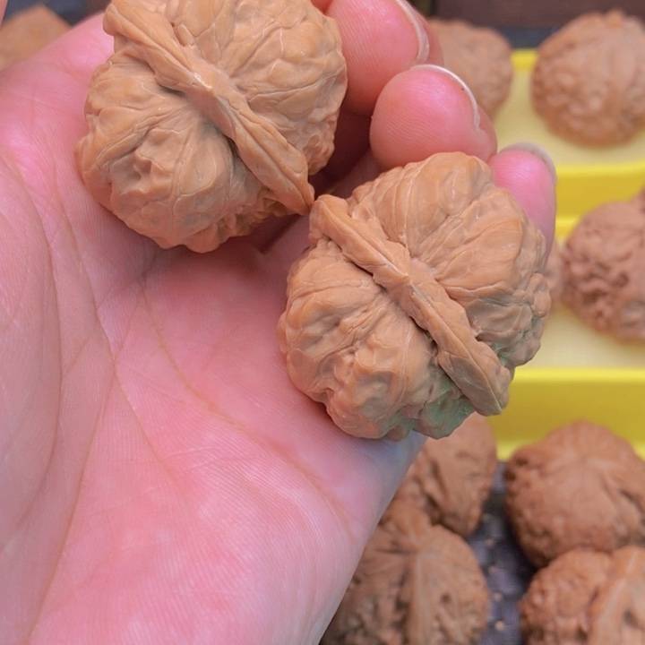 核桃手串/手链?****蛤蟆头37尺