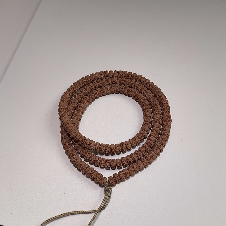 挥***春柏香籽/百香籽吊坠8+藏式平细108