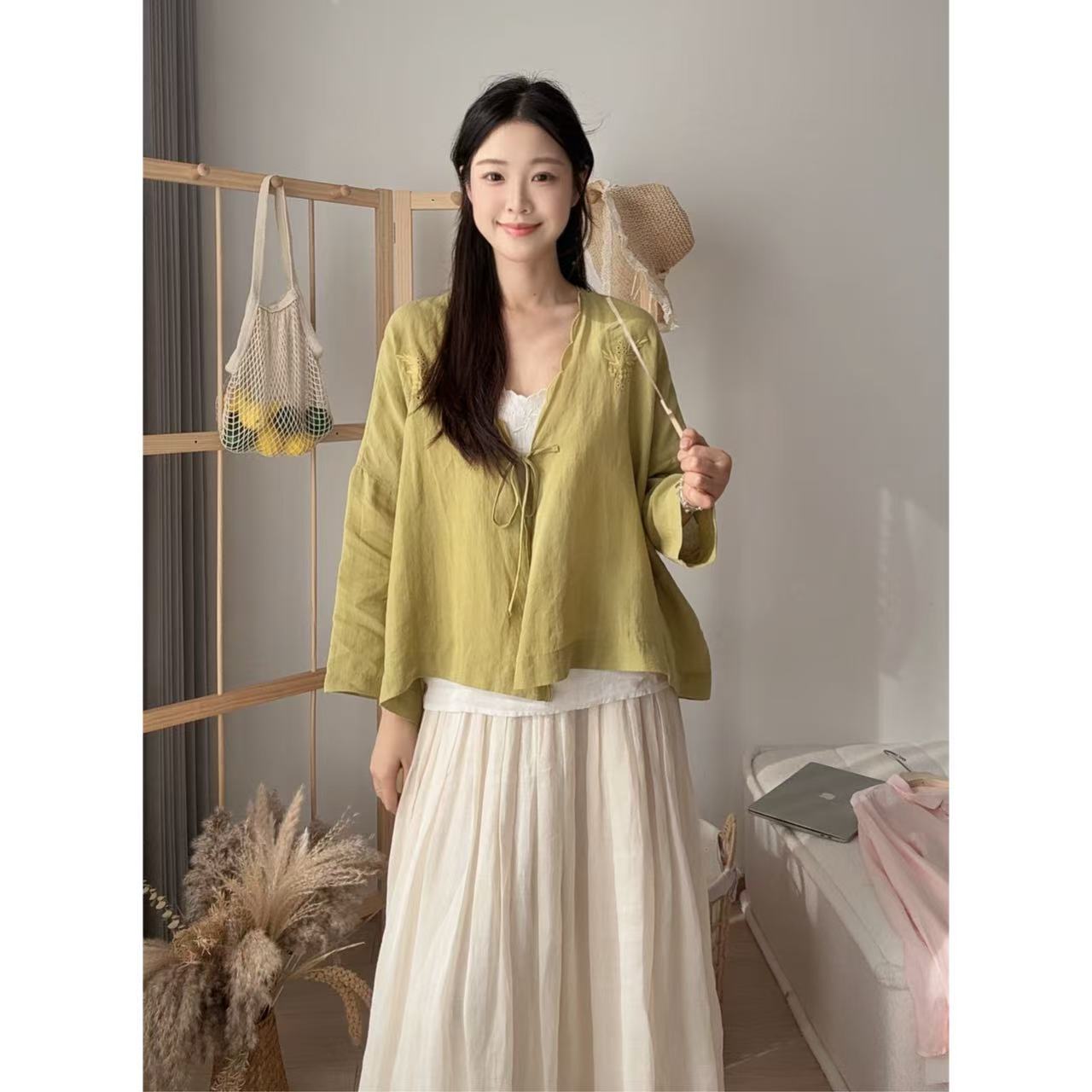 小柒家X0160- 长袖民族风田园风刺绣女夏季衬衫外搭禅意黄绿绣花