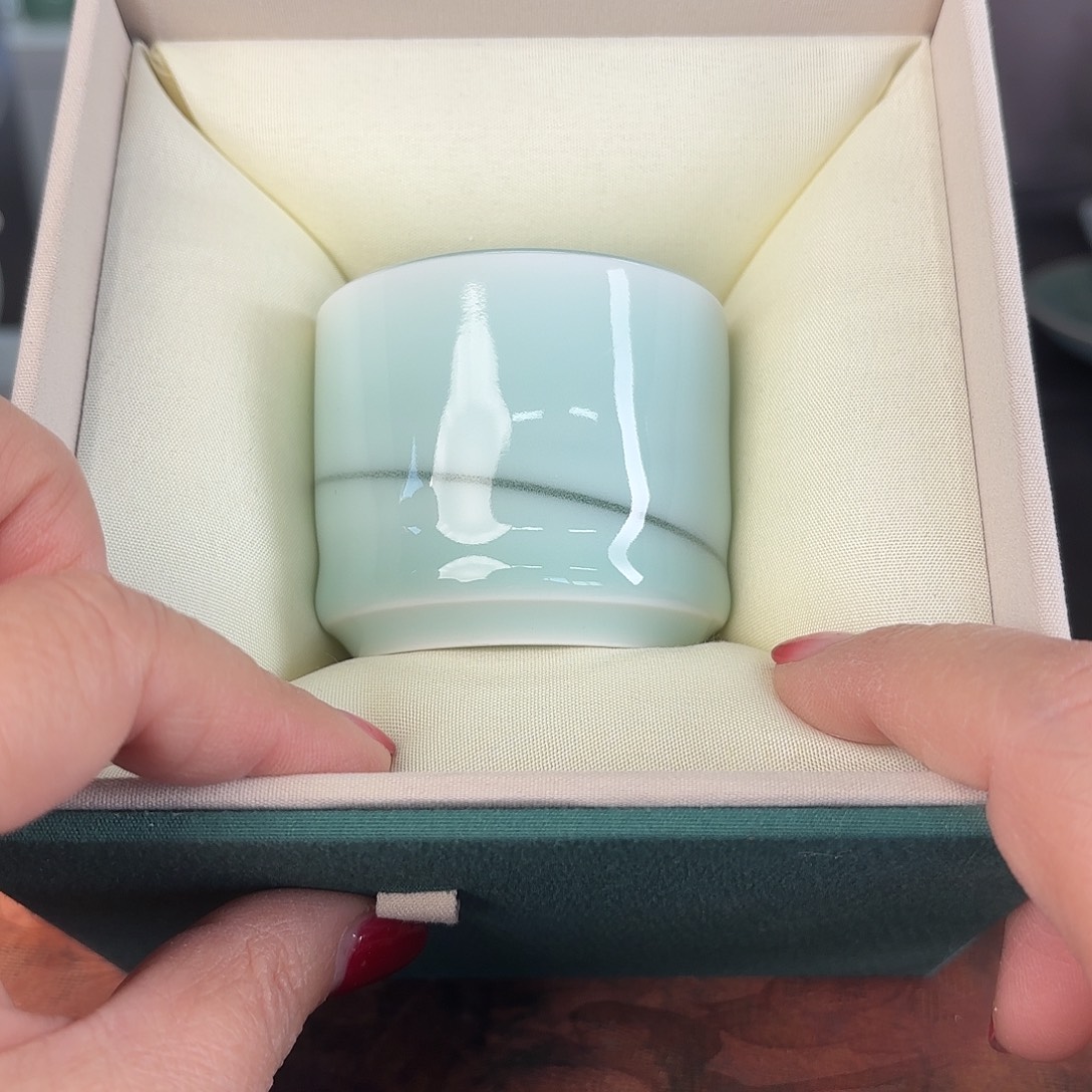 龙泉云间青瓷小米茶器