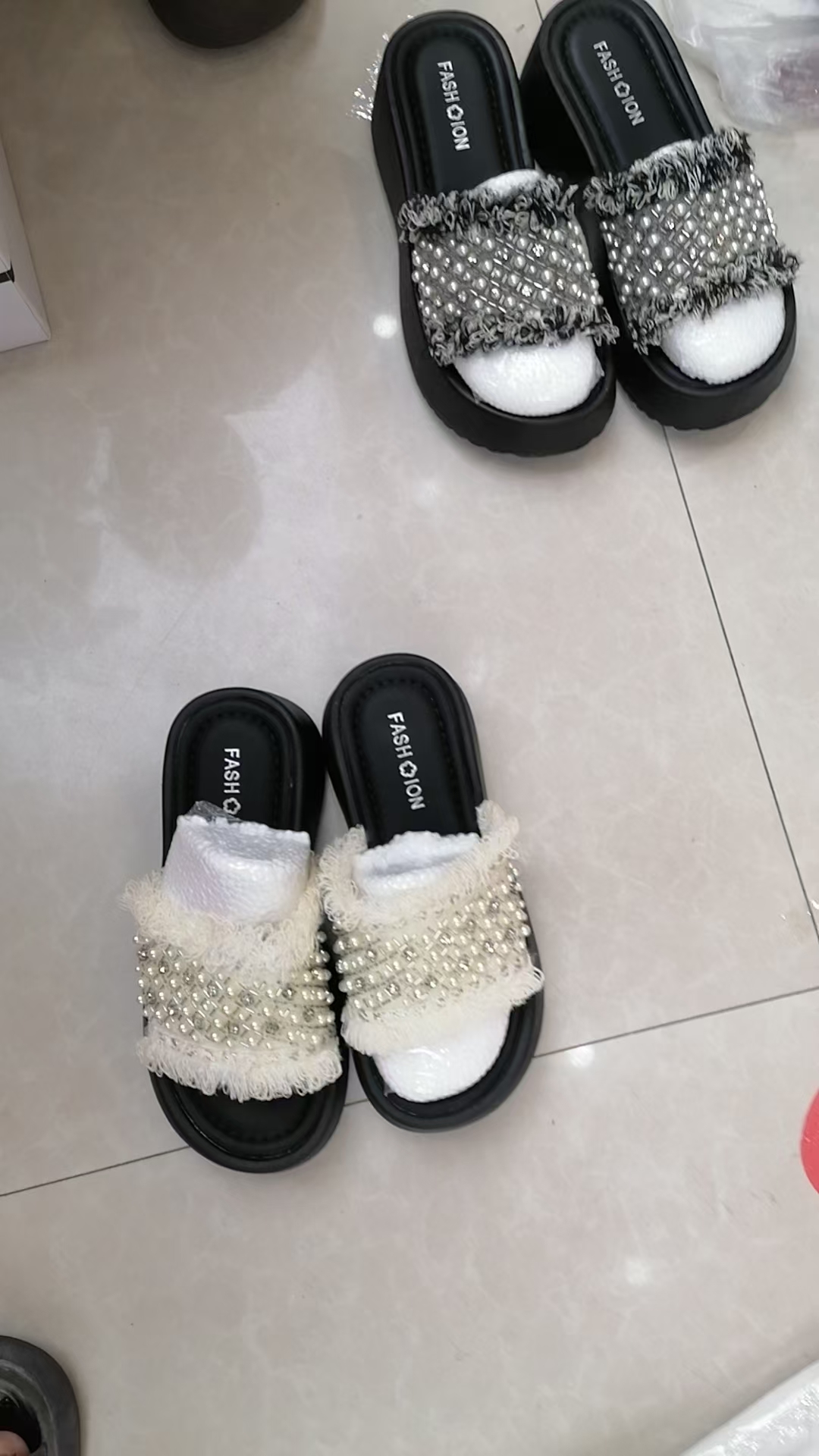 （柚子同款）夏季清凉小香风休闲软底毛边厚底一字半托911