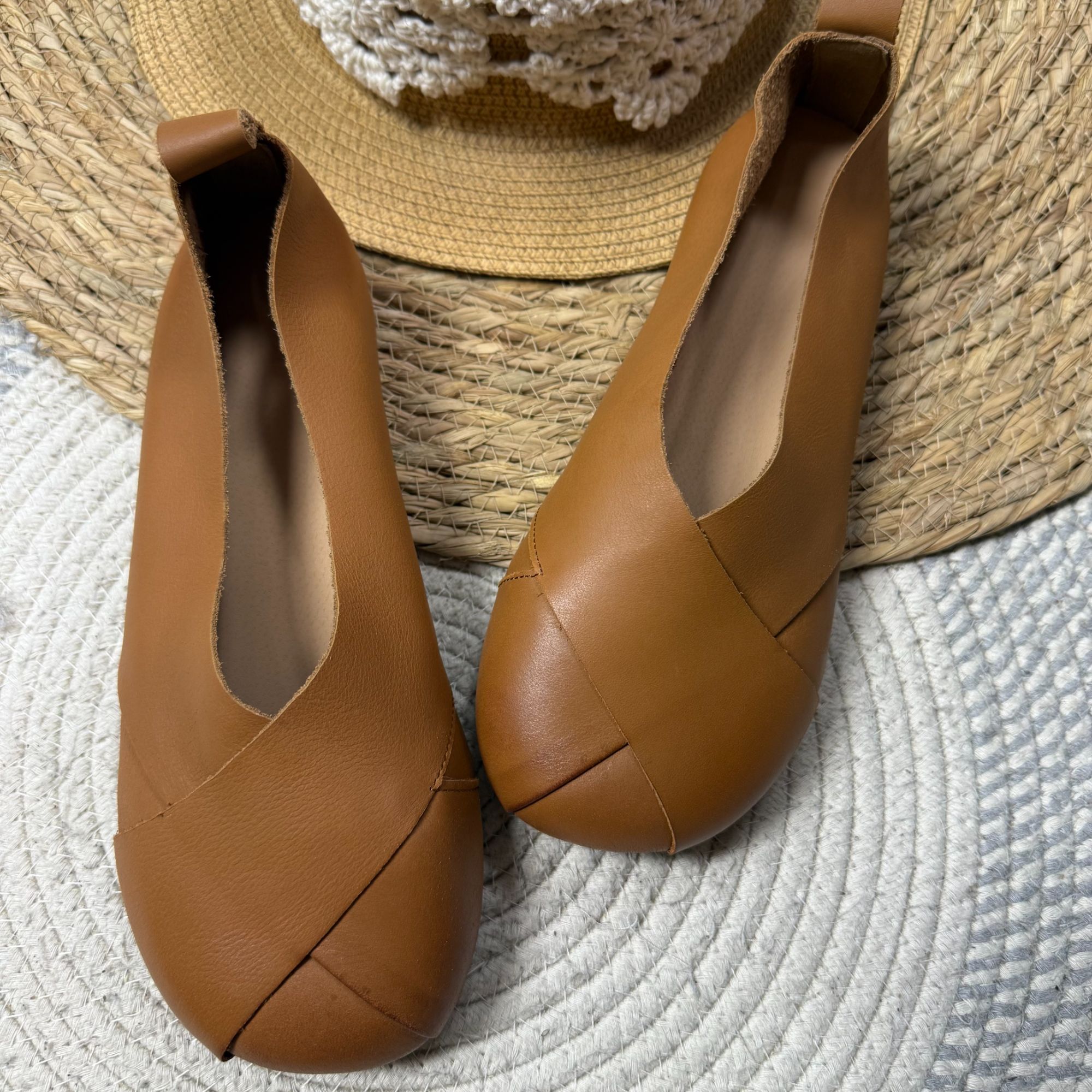 2025新款复古女单鞋新款文艺风平跟软底舒适真皮浅口头层牛皮女鞋