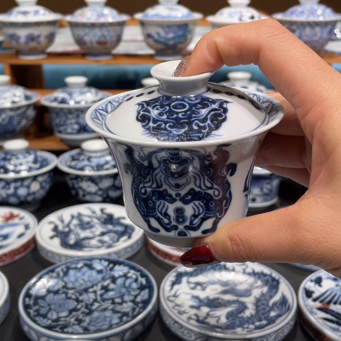 景德镇陶瓷手工手绘