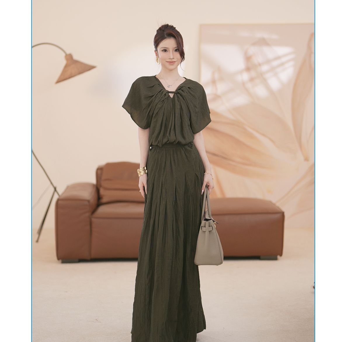 【UU】气质优雅法式轻奢橄榄绿V领时尚套装HY358