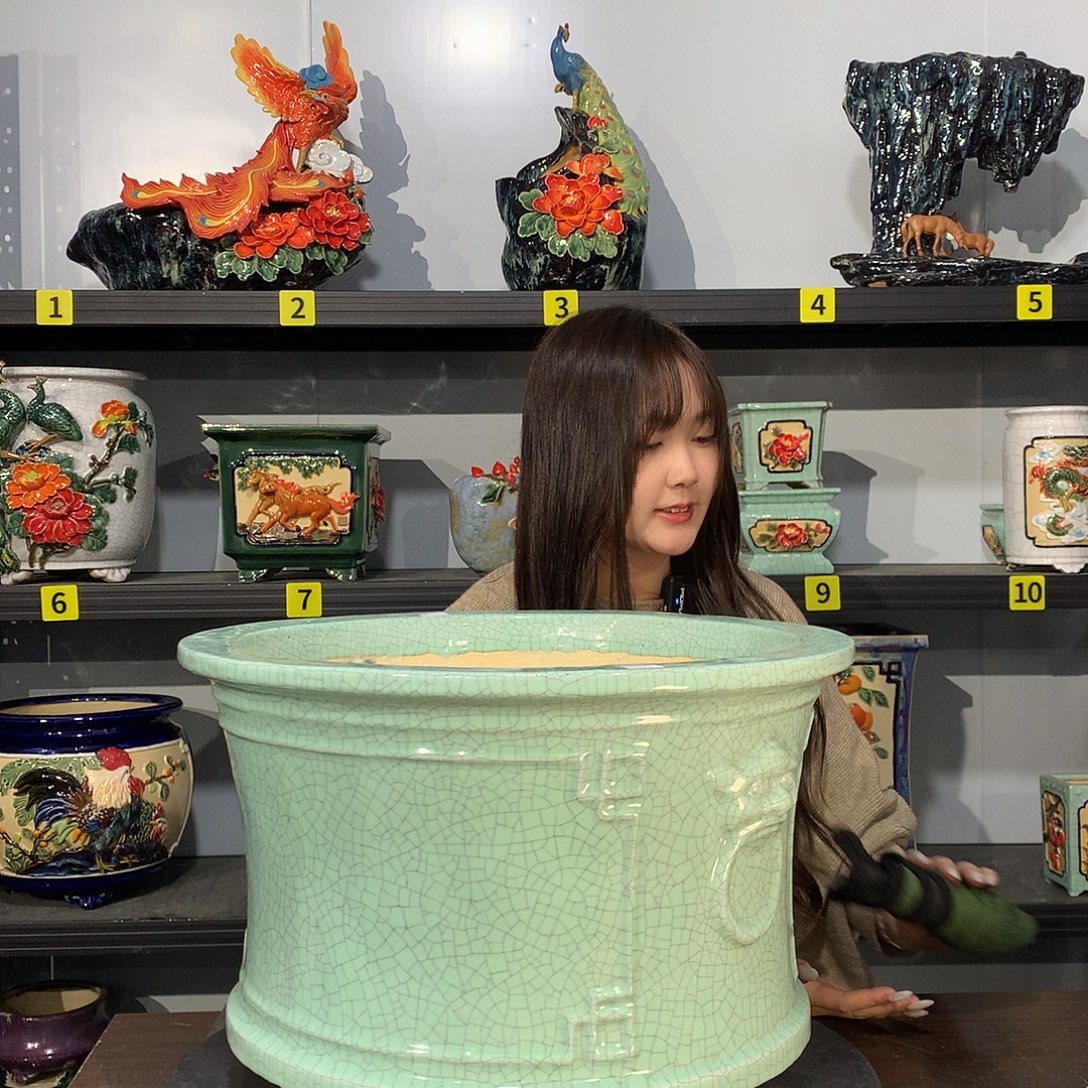 俊***兆高温烧制石湾盆微瑕