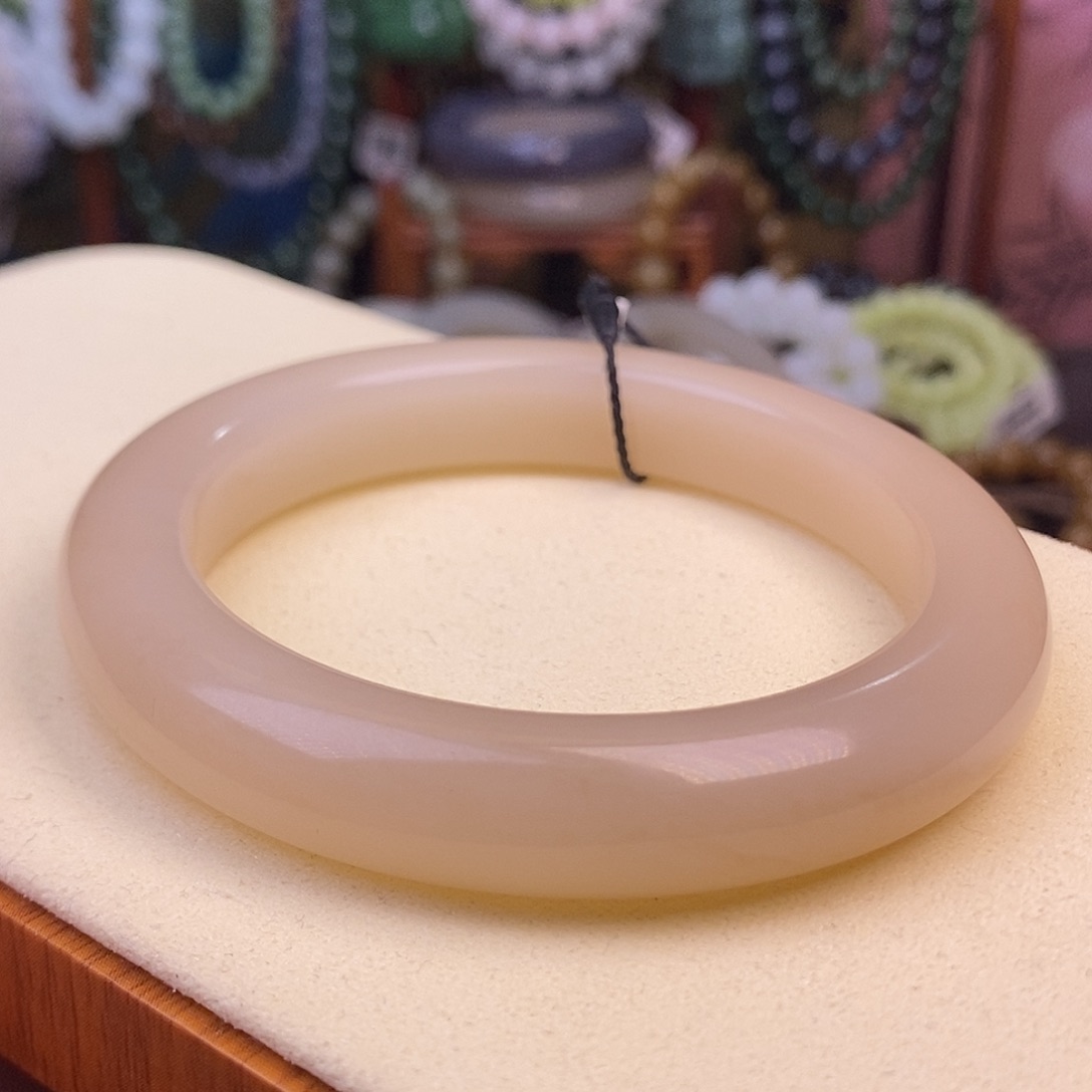 和田玉未镶嵌颈饰60毕业级浓藕粉脂膏级老料红粉手镯