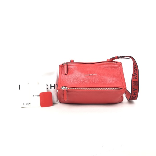 95新/纪梵希/市场价11000/包包/250310MM0015