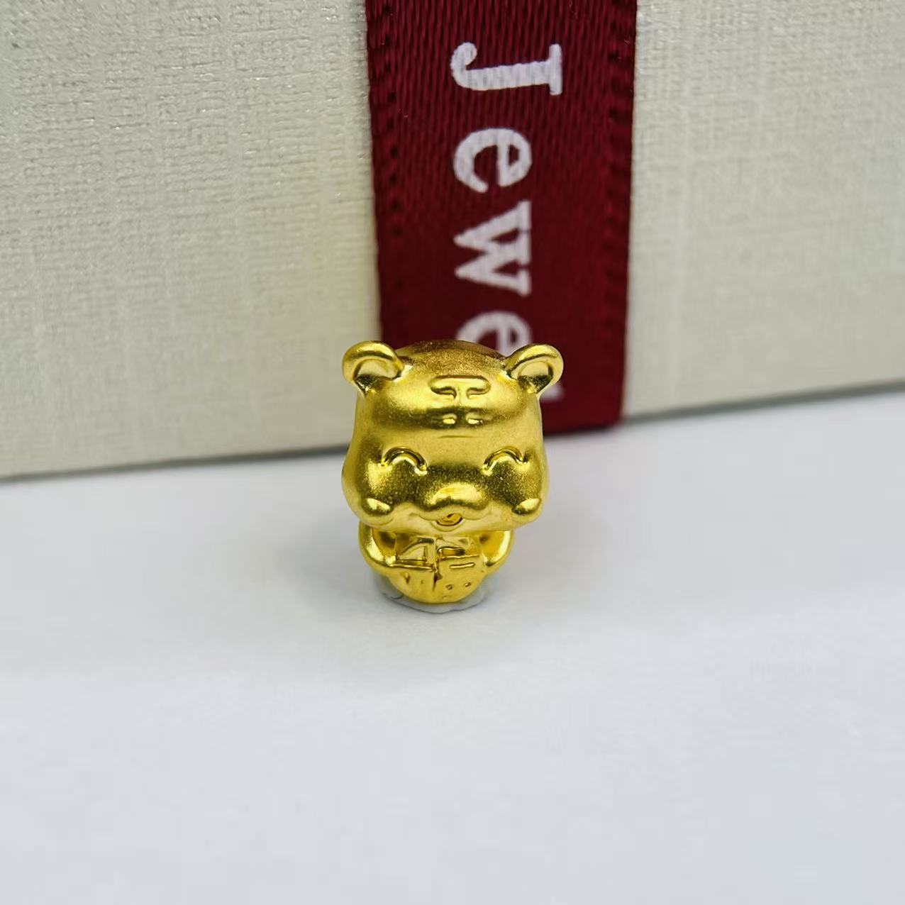 余金金臻选黄金足金999生肖虎DP0973-0270