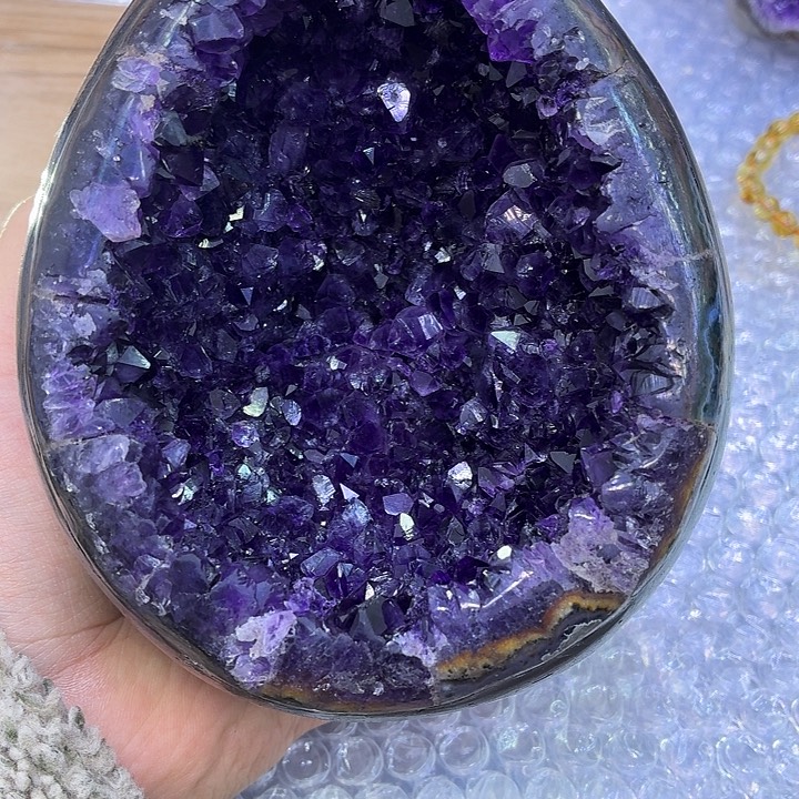 恋***紫晶未镶嵌大型摆件（非配饰）