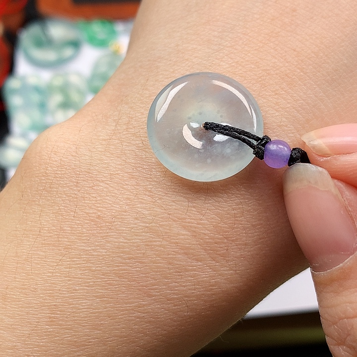 翡翠吊坠(不含链)未镶嵌平安扣