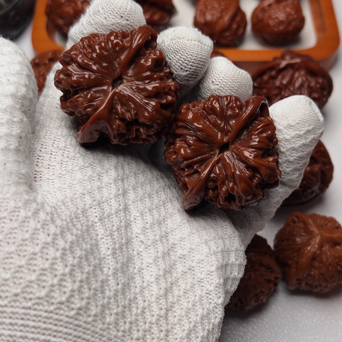 一***l文玩核桃把件麒麟纹官帽文玩核桃