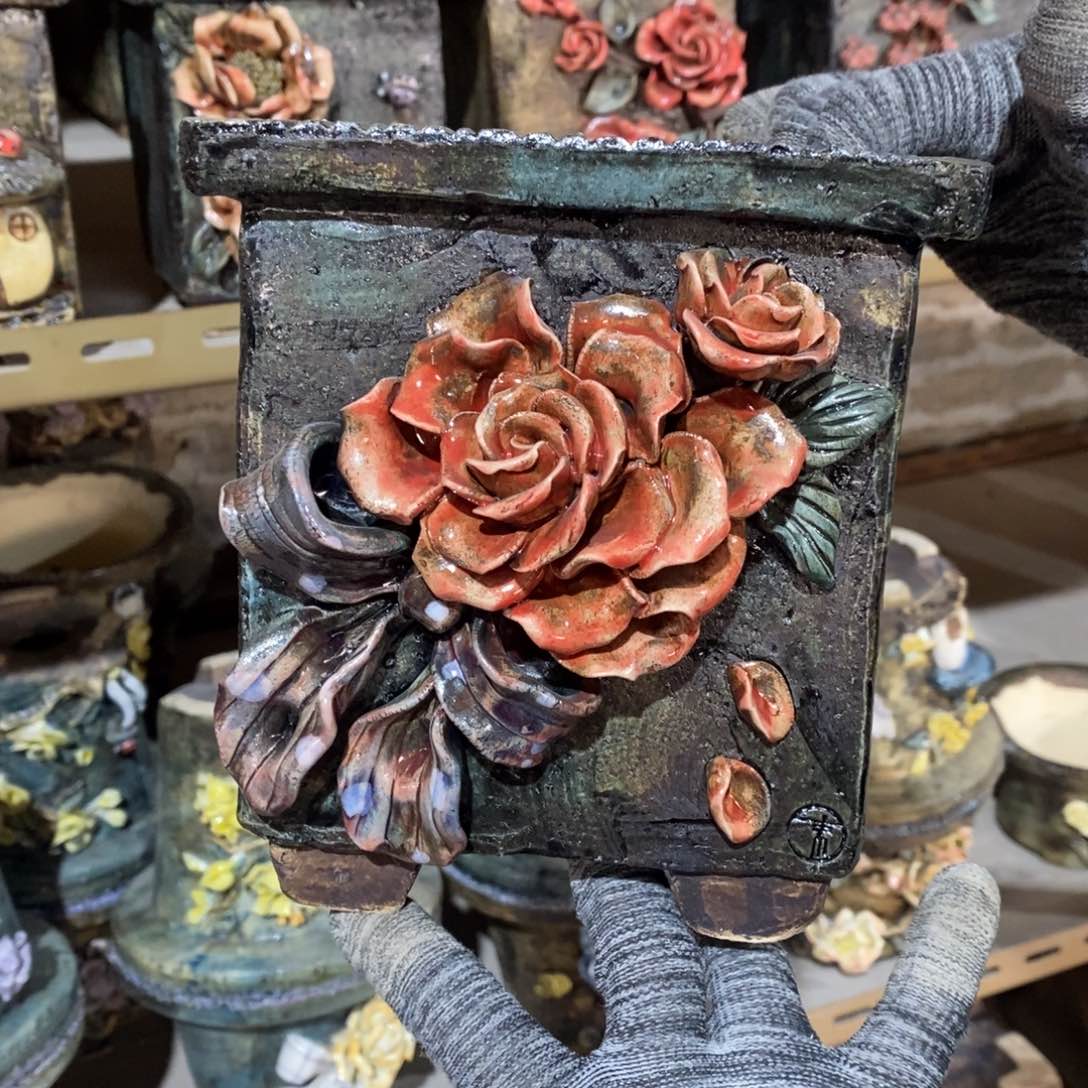 红陶青藤花器多肉花盆