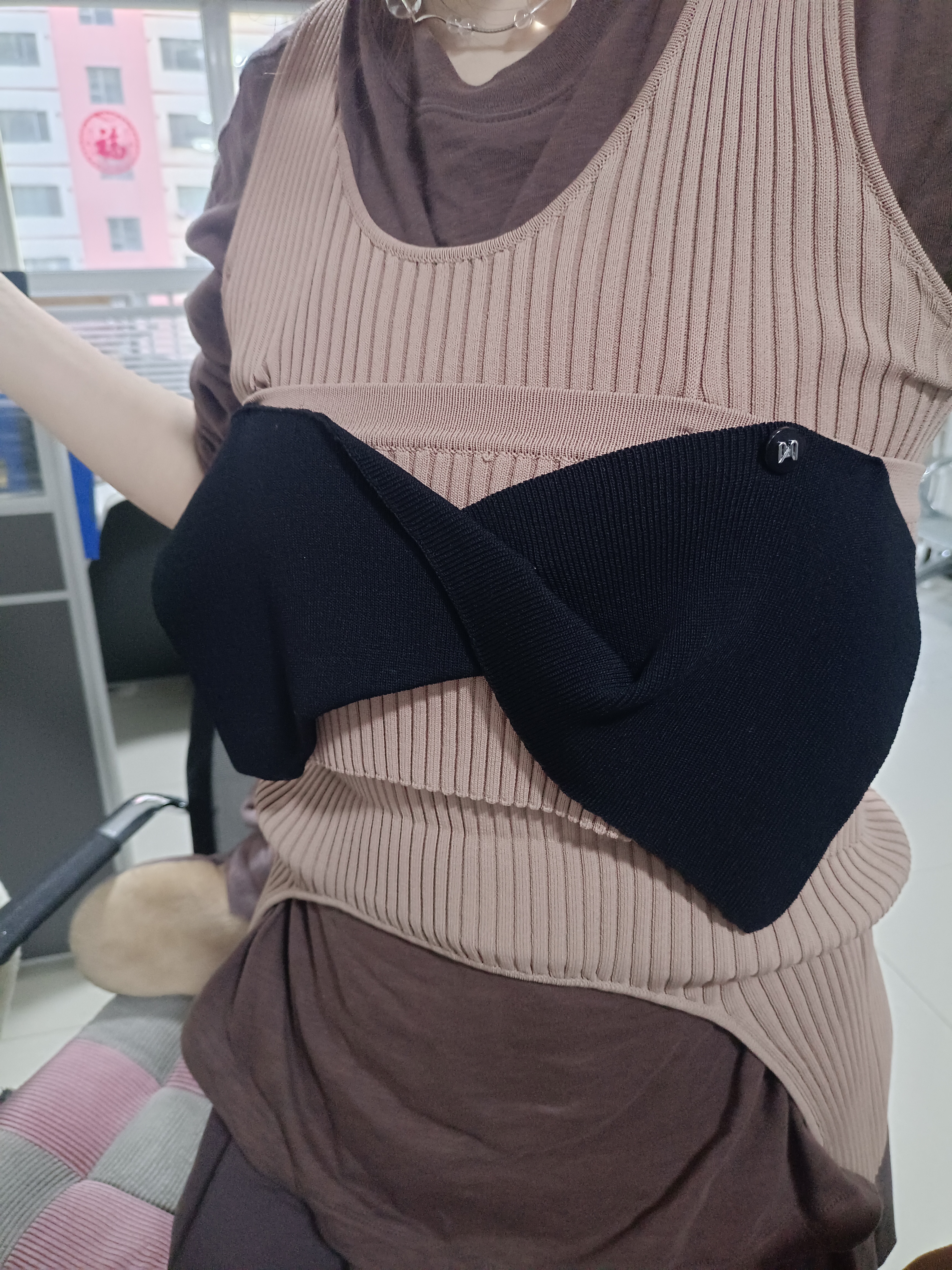 常规针织不褪色扎花短袖毛针织衫条纹假两件毛衣休闲