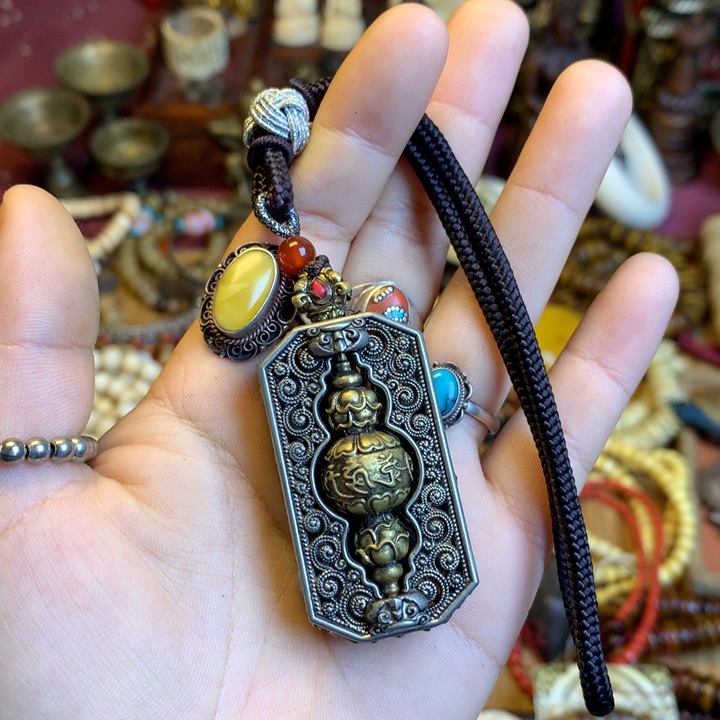 星月菩提吊坠藏传喜马拉雅艺术品