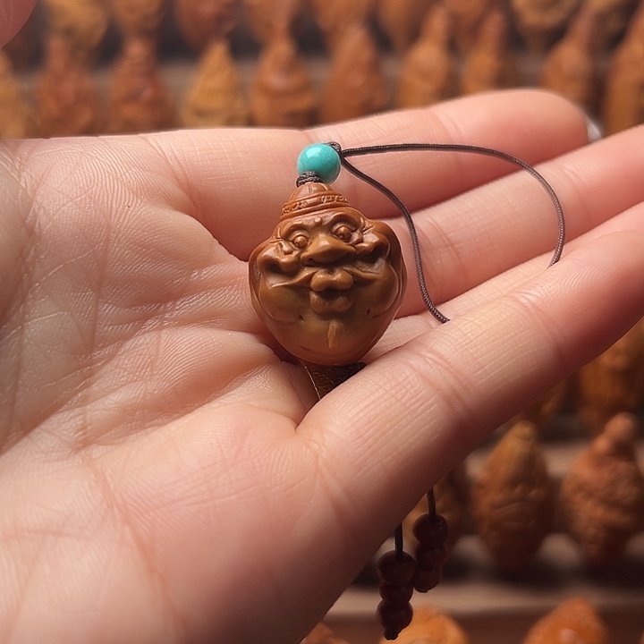 橄榄核吊坠青**质橄榄核