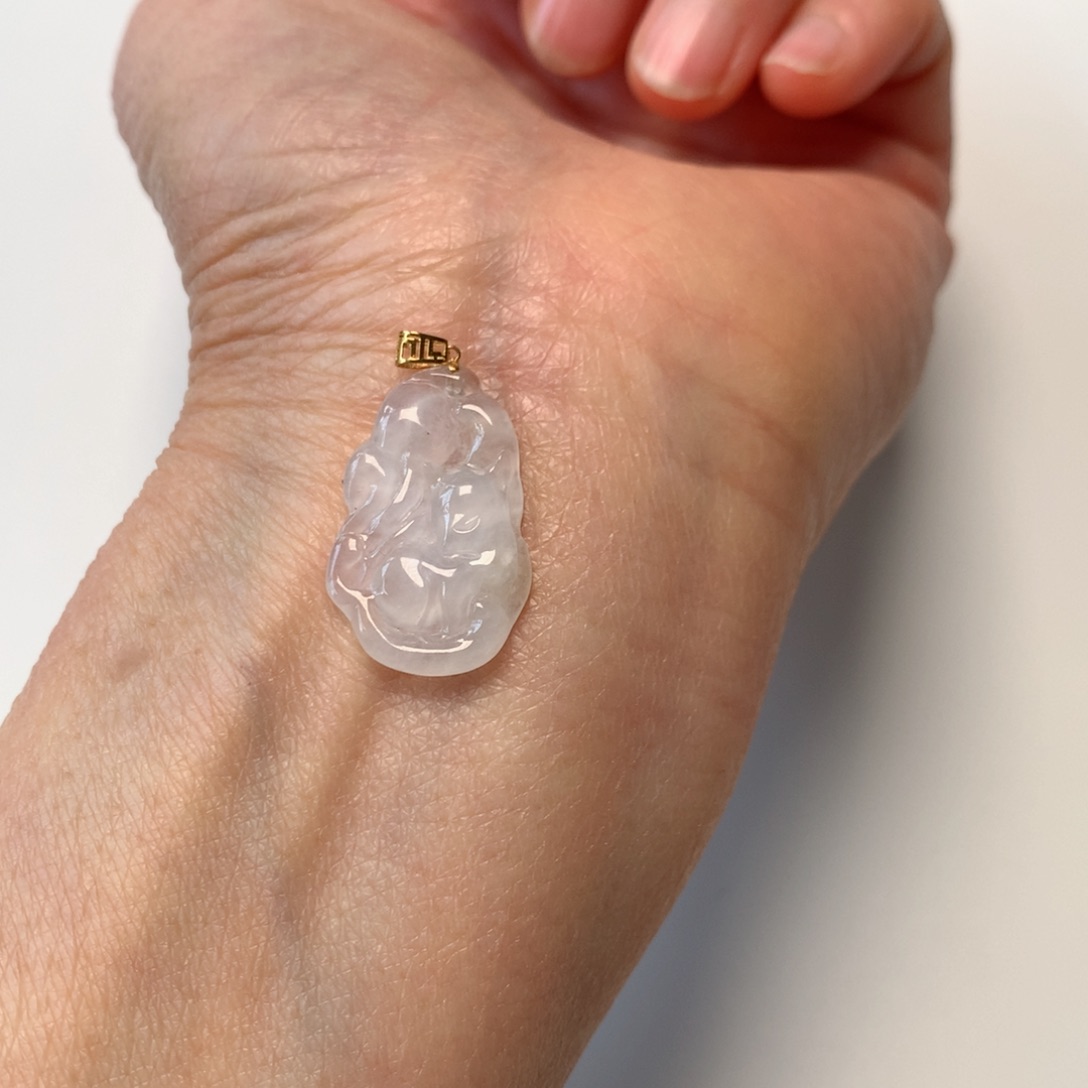 翡翠颈饰18K金镶嵌狐