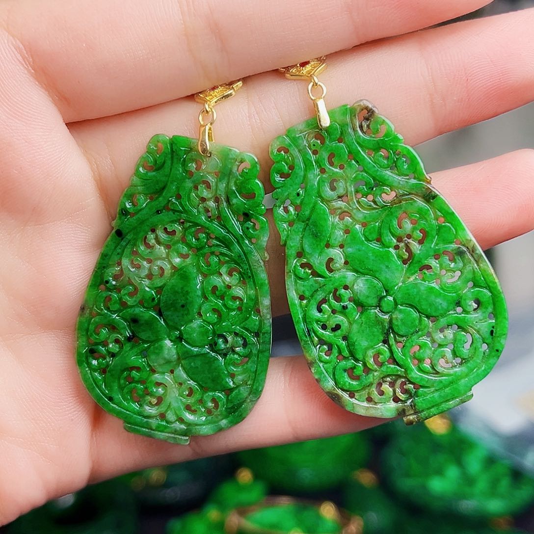 颈饰银S925镶嵌翡翠多样性