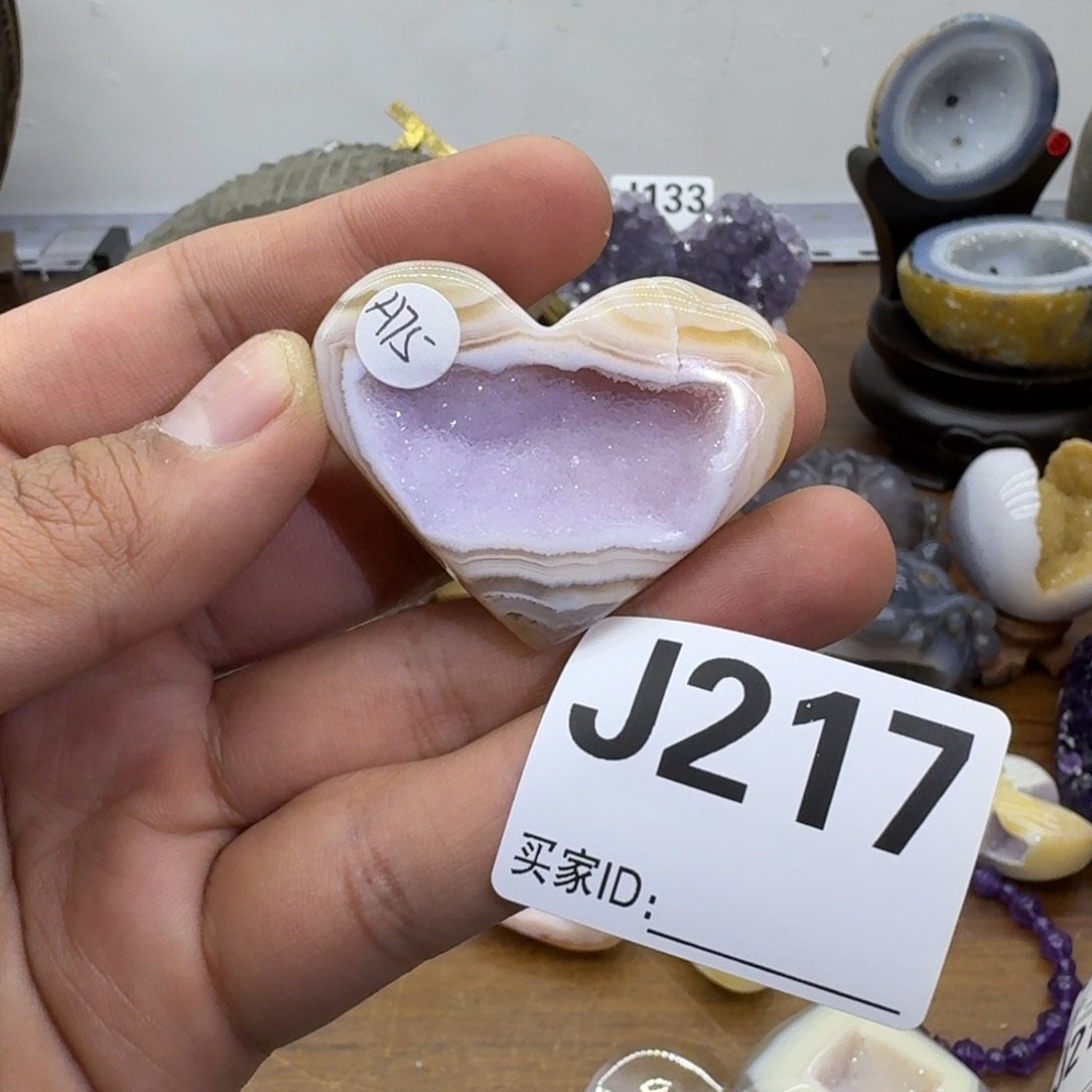 水晶未镶嵌大型摆件（非配饰）