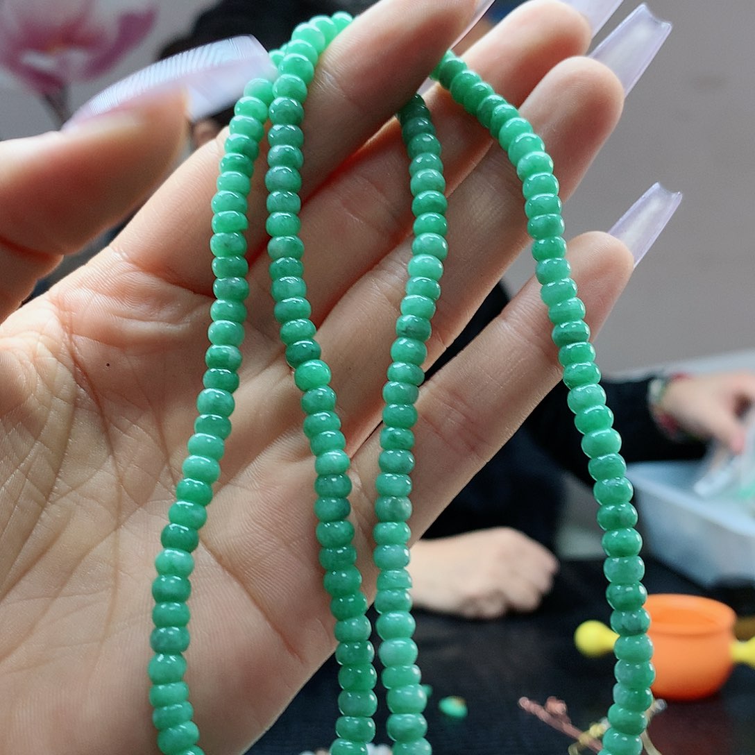 【闪购商品】翡翠颈饰未镶嵌，