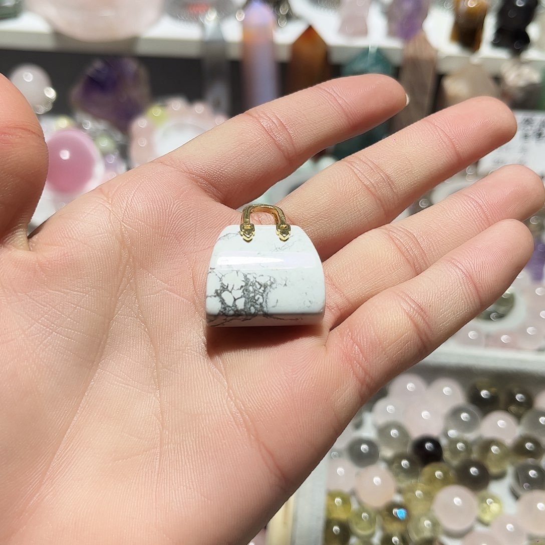 绿松石未镶嵌珠宝奇石开播福利白松石小包