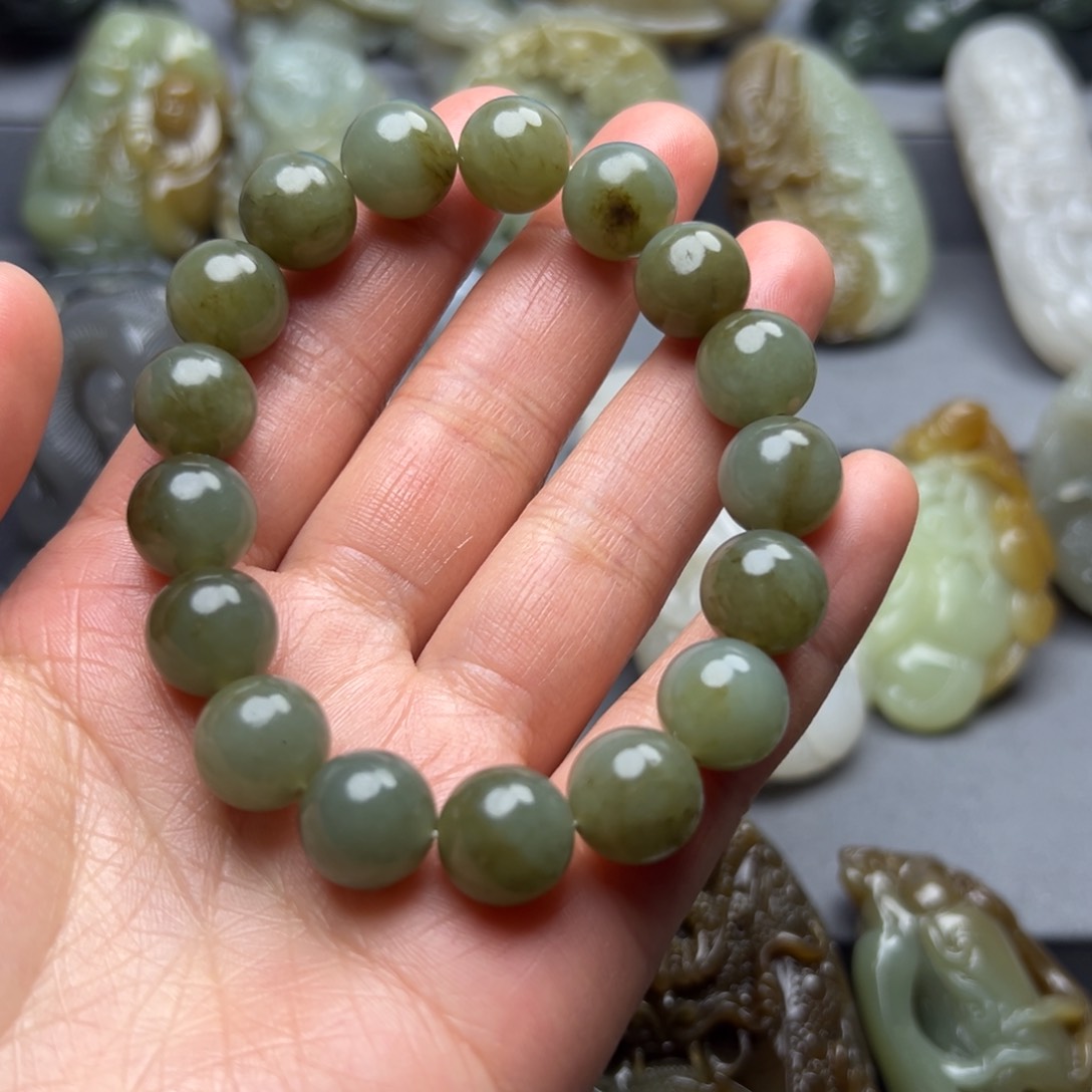 和田玉颈饰未镶嵌T**Q