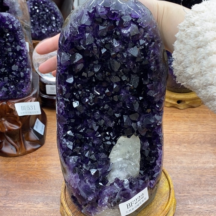 紫晶大型摆件（非配饰）未镶嵌