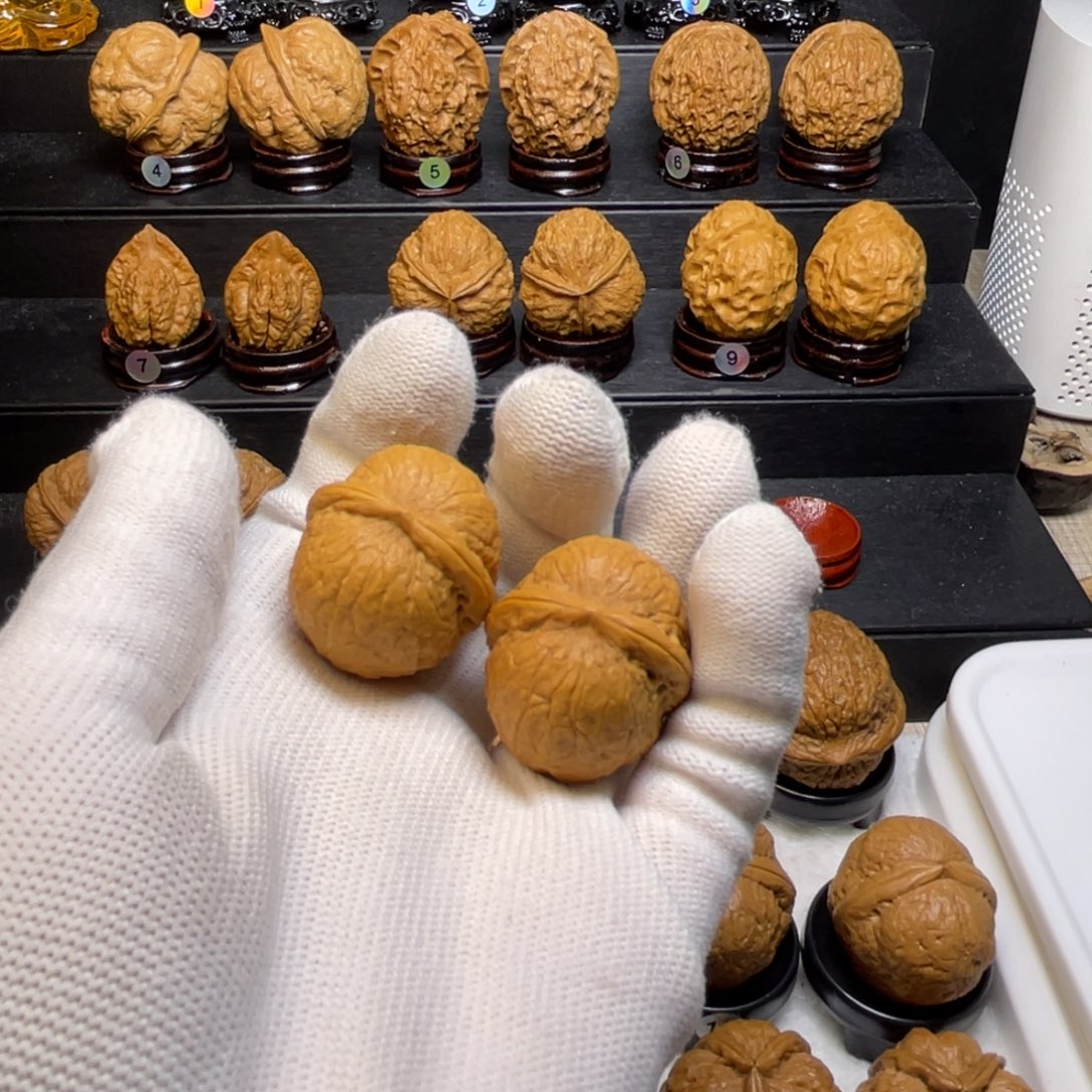 吊坠文玩核桃A10蛇皮球