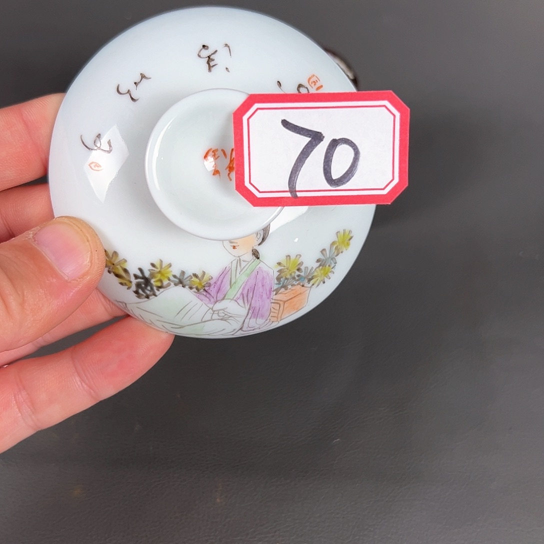 摆件摆件，瓷器，工艺品