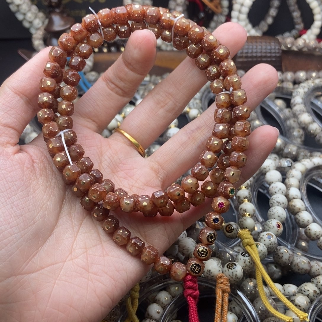 梅***头吊坠星月菩提全玉化黑金星月108