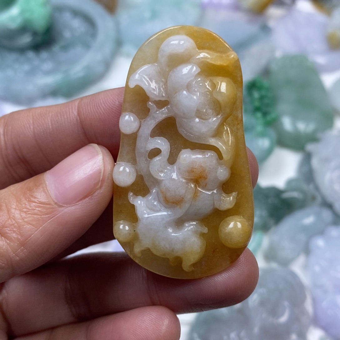 颈饰未镶嵌翡翠翡翠