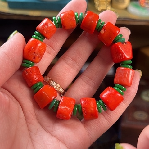 滴血莲花菩提吊坠