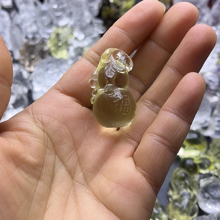 水晶摆件未镶嵌好***～吊坠