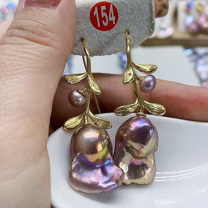 银S925镶嵌耳饰淡水珍珠