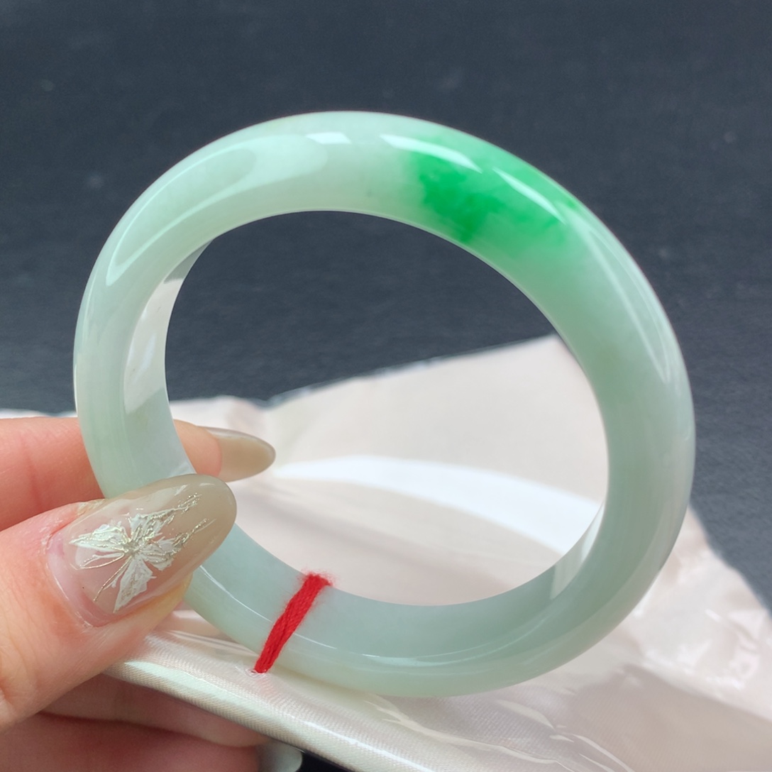 翡翠手镯未镶嵌（9号）