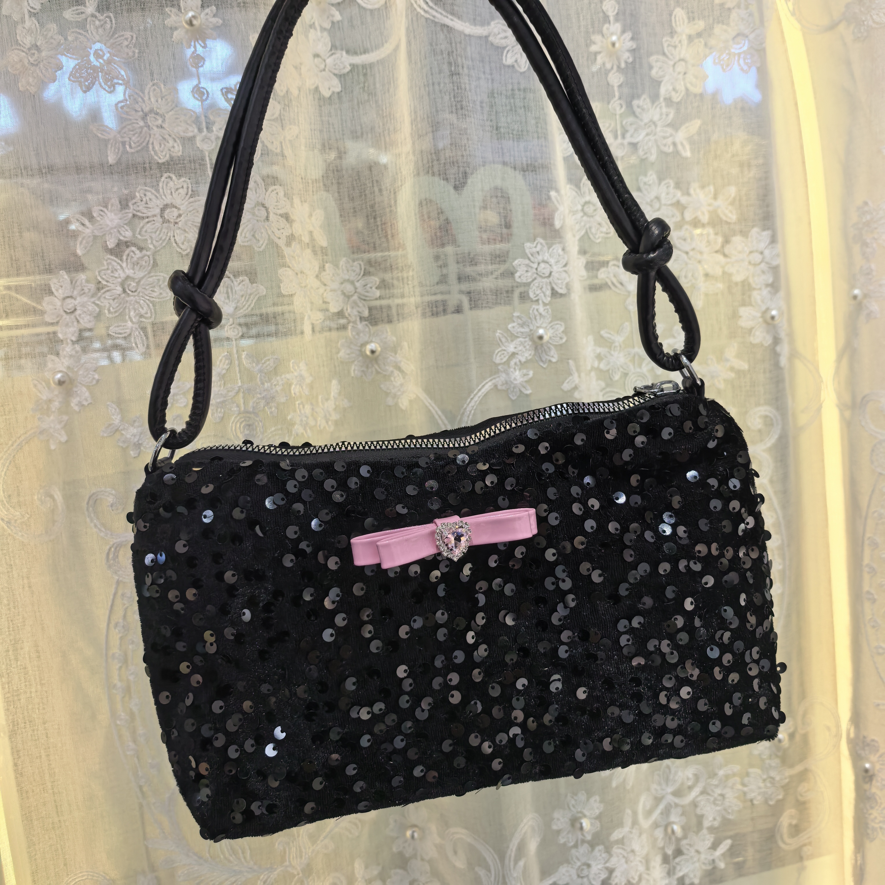 BB274粉色蝴蝶结黑色亮片小包包
