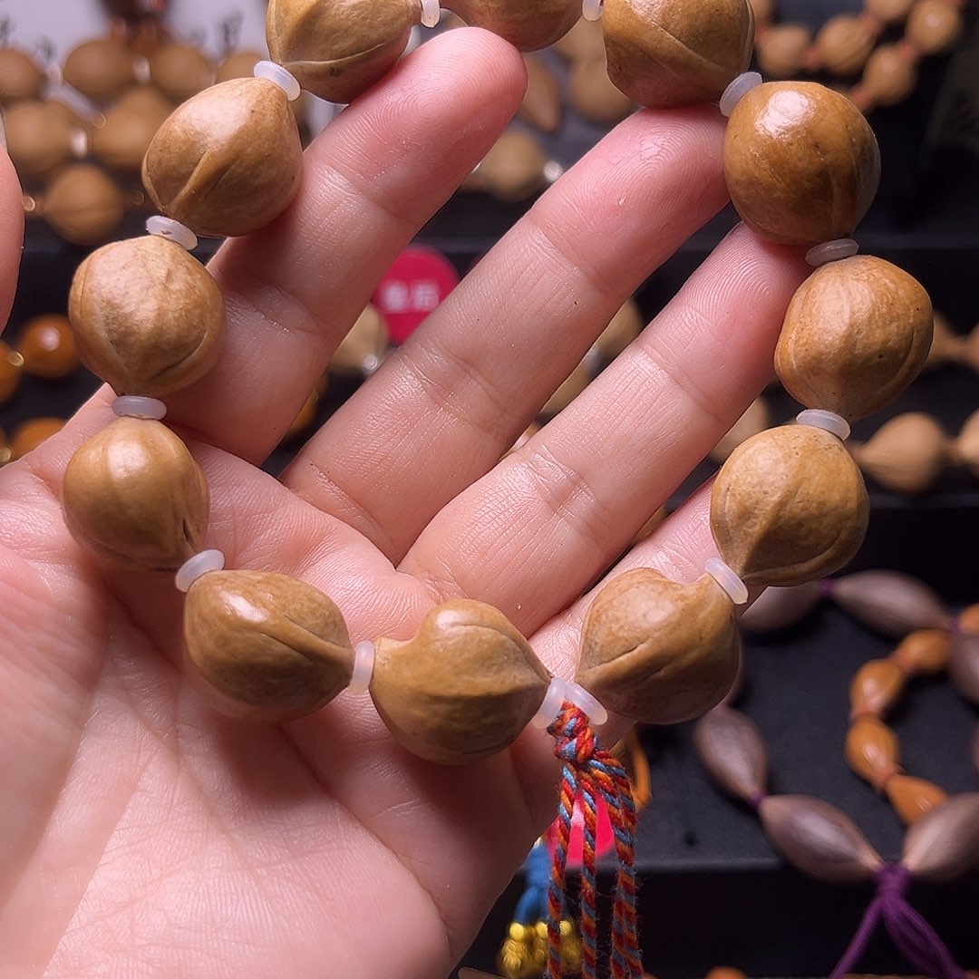 手串橄榄核蒜头异型籽16.20