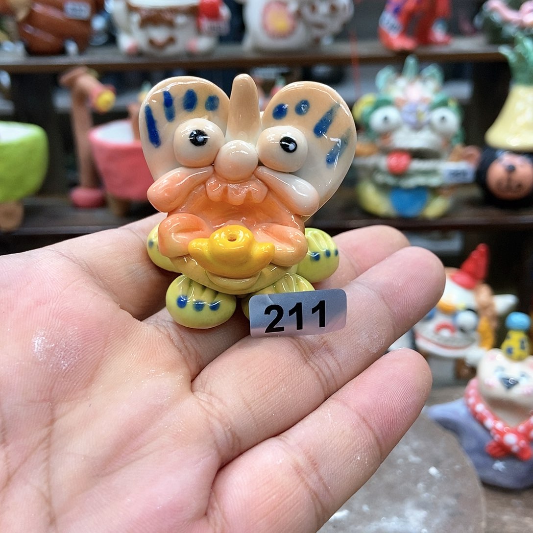 摆件直播间手工抽象陶瓷摆件211
