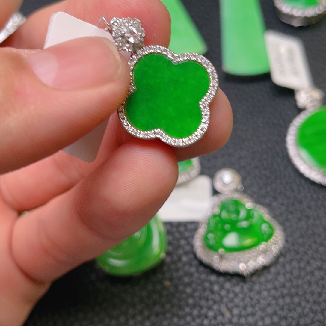 【闪购商品】翡翠吊坠(不含链)银S925镶嵌