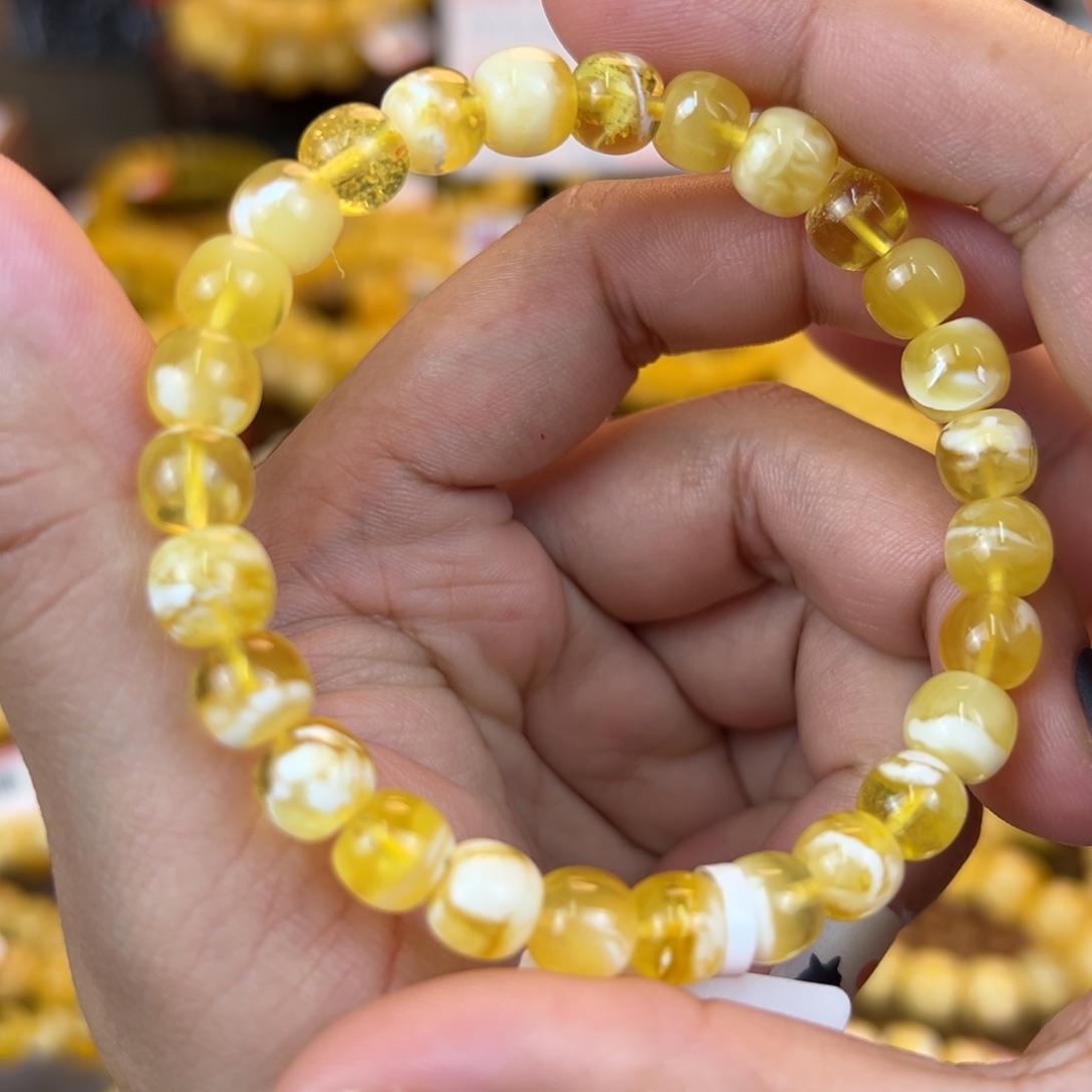 琥珀裸石未镶嵌jjknnjjnmmm